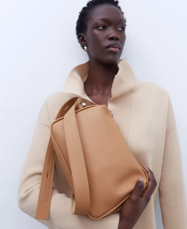 Adolfo Dominguez Malas | Mala A Tiracolo Media Em Poliester Reciclado. Camel